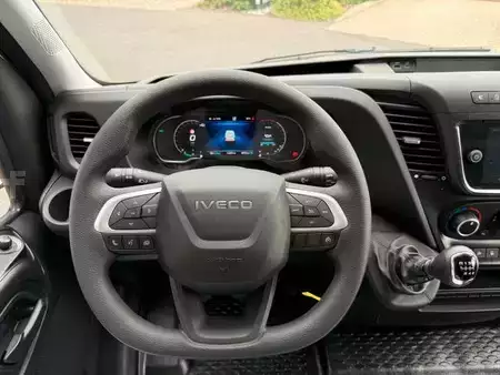 Altri 0 Iveco Daily 35S14B V Airlineschienensystem *AHK 3,5 t* (16)