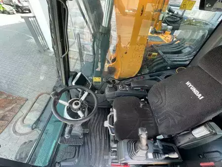 Mobil grävmaskin 2020 Hyundai HW 180 / 6.102h / Tieflöffel / OQ70/55 / Klima (16)