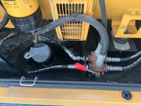 Miscelaneo 2015 Caterpillar DE88E3 / Stromerzeuger / 80KVA / 2015 / 14.180h (11)