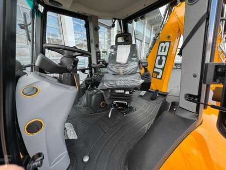 Starrer Baggerlader 2025 JCB 4CX Pro / Klappschaufel / Dual Drive / Neu (13)
