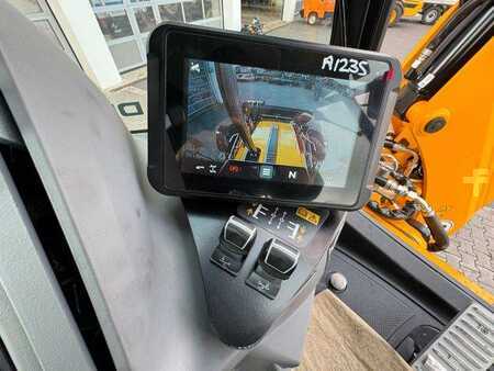 Starrer Baggerlader 2025 JCB 4CX Pro / Klappschaufel / Dual Drive / Neu (16)