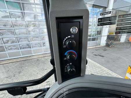 Starrer Baggerlader 2025 JCB 4CX Pro / Klappschaufel / Dual Drive / Neu (18)