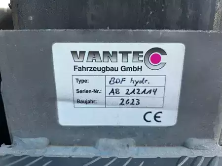 Muut 2023 Mercedes-Benz Actros 2552 L BDF Vantec hydr. liftbarer Rahmen (13)
