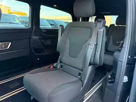 Övrigt 2025 Mercedes-Benz V 300 d 4MATIC STYLE AMG DISTRONIC MULTIBEAM (10)