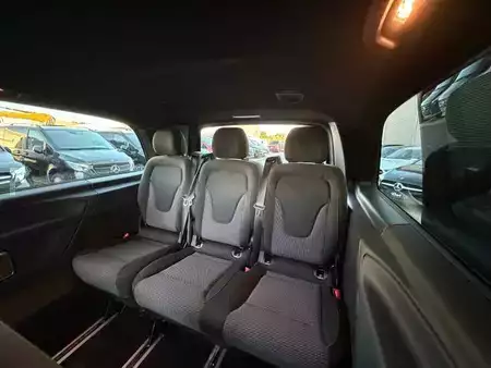 Övrigt 2025 Mercedes-Benz V 300 d 4MATIC STYLE AMG DISTRONIC MULTIBEAM (11)