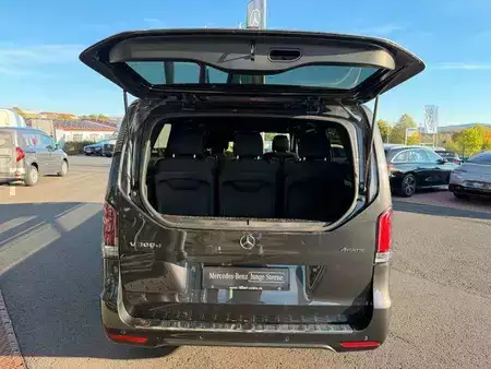 Övrigt 2025 Mercedes-Benz V 300 d 4MATIC STYLE AMG DISTRONIC MULTIBEAM (9)