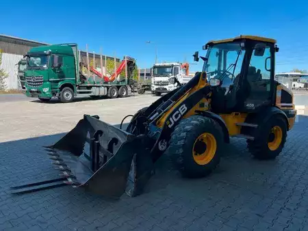 Hjullaster 2022 JCB 409 SV / nur 758h! / Klappschaufel / Gabel (9)