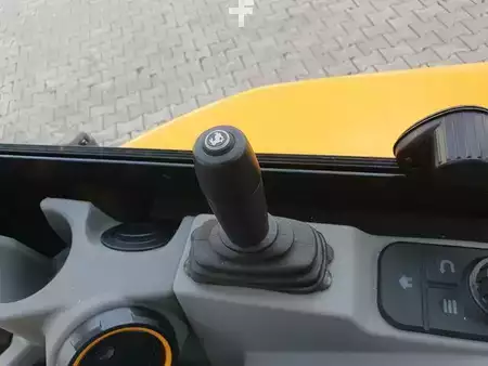 Mini excavators 2025 JCB 26C-1 Pro Cab / Planierschild / Löffelpaket (16)