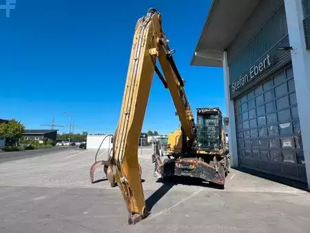 Pelle sur pneus 2019 Caterpillar MH3024 / Schrottgreifer / 2019 / 9.082h (10)