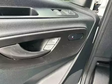 Outro 2024 Mercedes-Benz Sprinter 317 CDI 9G 3665 Klima 360 SHZ (17)