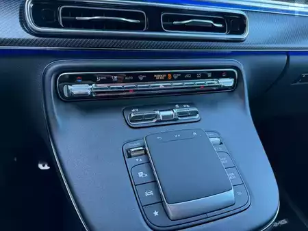 Other 2025 Mercedes-Benz V 300 d AVA 4MATIC AMG AHK2,5 DISTRONIC Standh (15)