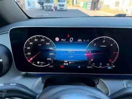 Other 2025 Mercedes-Benz V 300 d AVA 4MATIC AMG AHK2,5 DISTRONIC Standh (19)