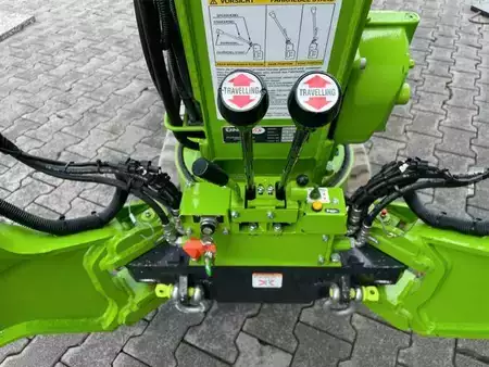 Torenkranen 2022 Unic URW295CBE/ Raupenkran / 8,8m / 2,9t (18)