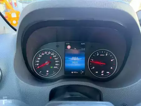 Other 2025 Mercedes-Benz Sprinter 319 CDI 4x4 3665 Klima AHK Kamera (17)