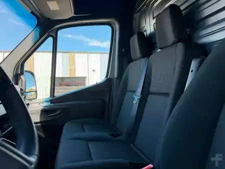 Other 2025 Mercedes-Benz Sprinter 319 CDI 4x4 3665 Klima AHK Kamera (9)