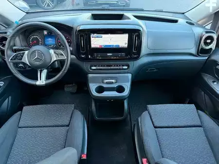 Annet 2025 Mercedes-Benz Vito 116 CDI 9G Tourer Select AHK2,5to LED (16)