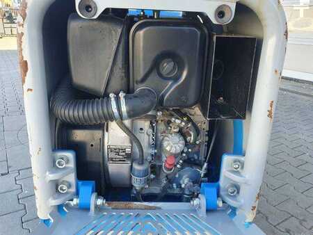 Sonstige 2022 Weber CR 8 Hatz-Diesel 601kg Rüttelplatte 117 h (9)