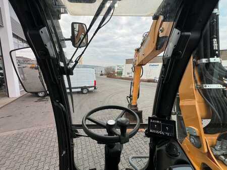 Pelle sur pneus 2019 Liebherr A 910 C Litronic / 2.381h / SW33 (20)