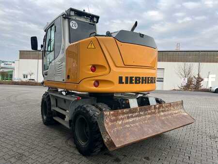 Pelle sur pneus 2019 Liebherr A 910 C Litronic / 2.381h / SW33 (6)