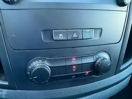 Ostatní 2023 Mercedes-Benz Vito 116 CDI Extralang Klima Kamera Navi (11)