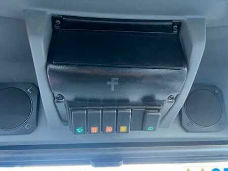 Liitteet 2021 Kärcher MIC C / nur 197h! / Kehrmaschine / 2021 (18)