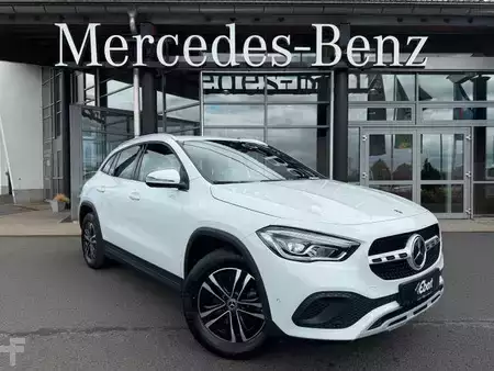 Muut 2023 Mercedes-Benz GLA 200d Style+Distr+AHK+RKamera+1.Hand (1)