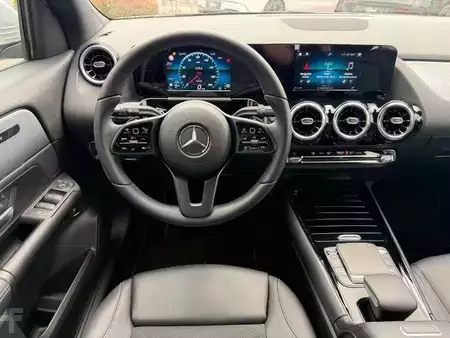 Muut 2023 Mercedes-Benz GLA 200d Style+Distr+AHK+RKamera+1.Hand (14)