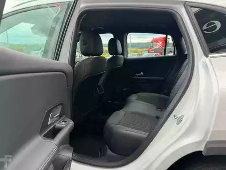 Muut 2023 Mercedes-Benz GLA 200d Style+Distr+AHK+RKamera+1.Hand (9)
