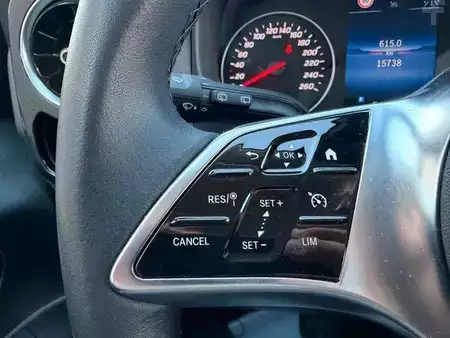Outro 2025 Mercedes-Benz Vito 116 CDI 9G Tourer AHK2,5to LED (17)