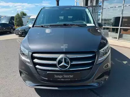 Outro 2025 Mercedes-Benz Vito 116 CDI 9G Tourer AHK2,5to LED (2)