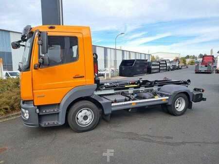Ostatní 2024 Mercedes-Benz Atego 818 K 4x2 HIAB XR5S3650 AHK Klima (4)