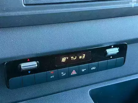 Other 2022 Mercedes-Benz Sprinter 215 CDI DoKa Klima AHK (13)