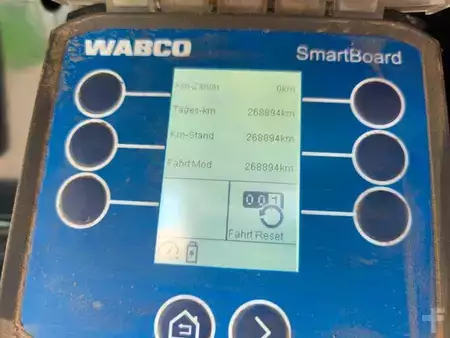 Övrigt 2021 Pavic ZHTA 18 50er Öse SAF-Achsen Wabco Smartboard (12)