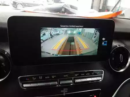 Övrigt 2024 Mercedes-Benz V 220 d 4MATIC EDITION AMG AIRMATIC elektr Türen (11)