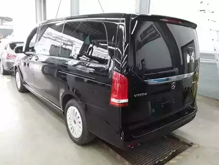 Övrigt 2024 Mercedes-Benz V 220 d 4MATIC EDITION AMG AIRMATIC elektr Türen (4)