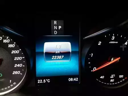 Övrigt 2024 Mercedes-Benz V 220 d 4MATIC EDITION AMG AIRMATIC elektr Türen (9)
