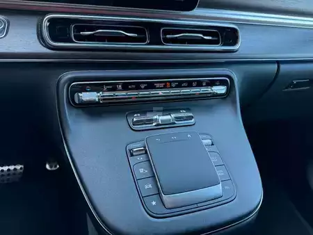 Outro 2025 Mercedes-Benz V 250 d STYLE Tisch AHK2,5 DISTRONIC Stdh AIRMAT (15)