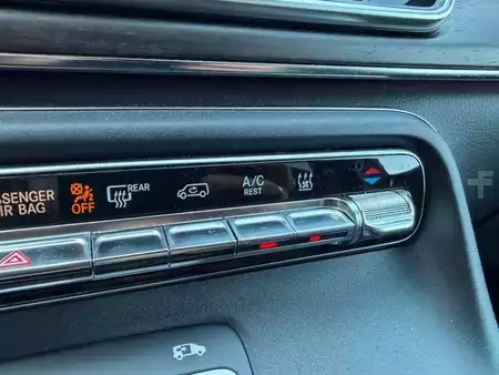 Outro 2025 Mercedes-Benz V 250 d STYLE Tisch AHK2,5 DISTRONIC Stdh AIRMAT (16)