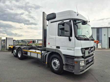 Mercedes-Benz Actros 2541 L 6x2 BDF Retarder ADR clutch