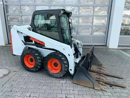 Wheel Loaders 2019 Bobcat S450 / nur 131h !! / Gabel / Schaufel (2)