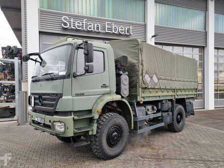 Other 2007 Mercedes-Benz Axor 1829 A 4x4 Pritsche/Plane 10 Stück (1)
