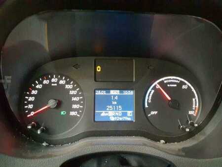 Autres 2024 Mercedes-Benz eSprinter 312 DHL Regal KEP-Ausbau (5)