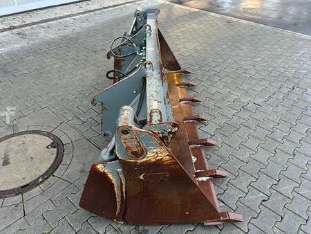 Accessoires 0 [Other] Klappschaufel 4 in 1 Schaufel / Zettelmeyer / Volv (3)