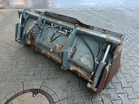 Accessoires 0 [Other] Klappschaufel 4 in 1 Schaufel / Zettelmeyer / Volv (4)