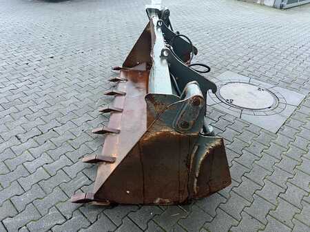 Accessoires 0 [Other] Klappschaufel 4 in 1 Schaufel / Zettelmeyer / Volv (7)