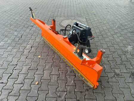 Sonstige 2019 Tuchel SK-F 180 Schneeschild / Kramer 5040 (9)