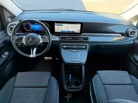 Ostatní 2025 Mercedes-Benz V 220 d STYLE DISTRONIC AHK2,5to 360Kamera (10)