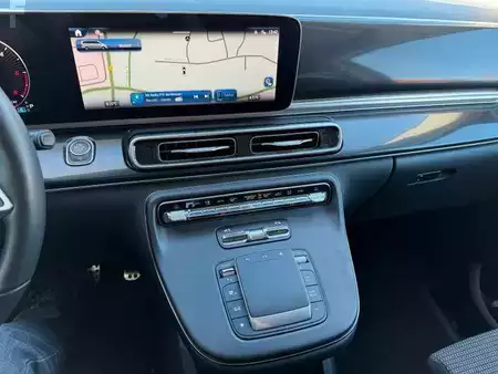 Ostatní 2025 Mercedes-Benz V 220 d STYLE DISTRONIC AHK2,5to 360Kamera (12)
