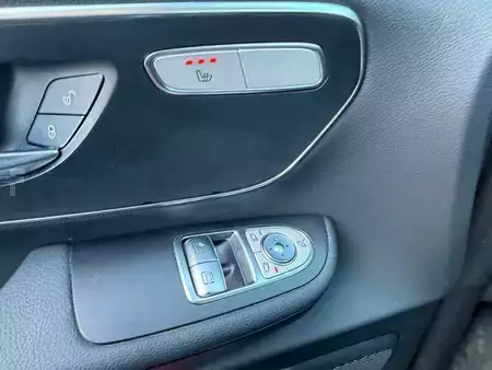 Ostatní 2025 Mercedes-Benz V 220 d STYLE DISTRONIC AHK2,5to 360Kamera (19)