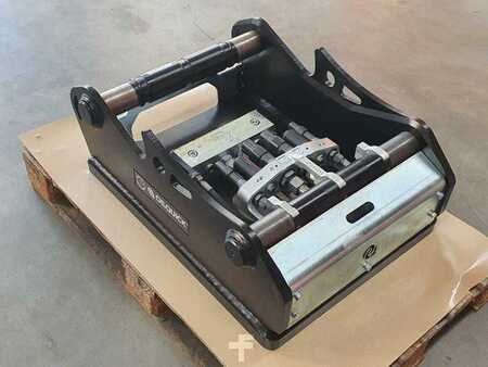 Övrigt 0 OilQuick OQ70/55 Adapterplatte für Westtech NEU (2)